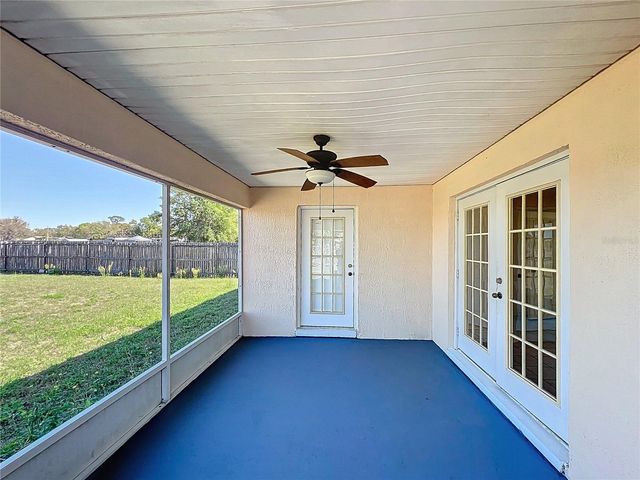 323 FOX LAKE DRIVE, Lakeland, FL 33809