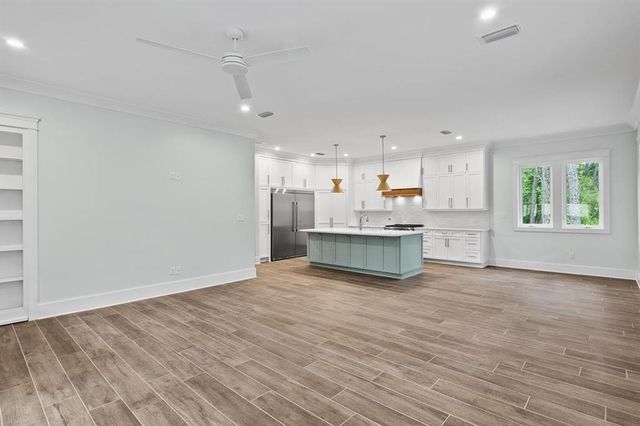 910 Lavigne Place, Dauphin Island, AL 36528