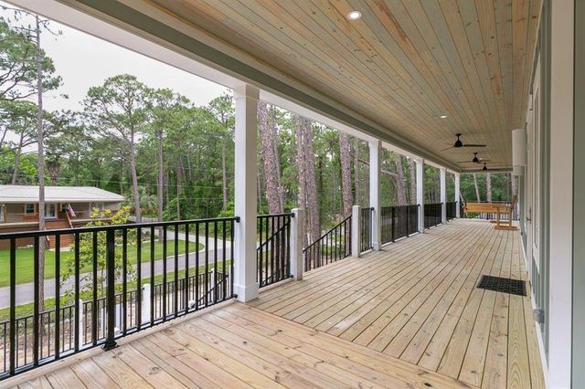 910 Lavigne Place, Dauphin Island, AL 36528