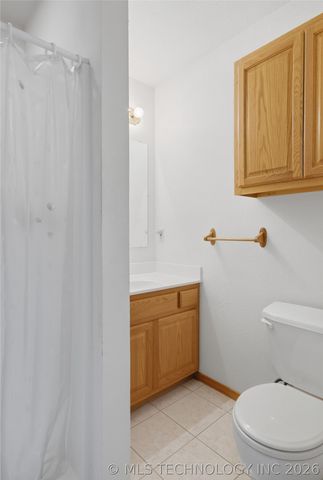 16292 S 337th East Avenue, Porter, OK 74454