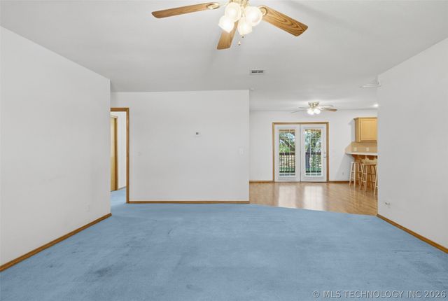 16292 S 337th East Avenue, Porter, OK 74454