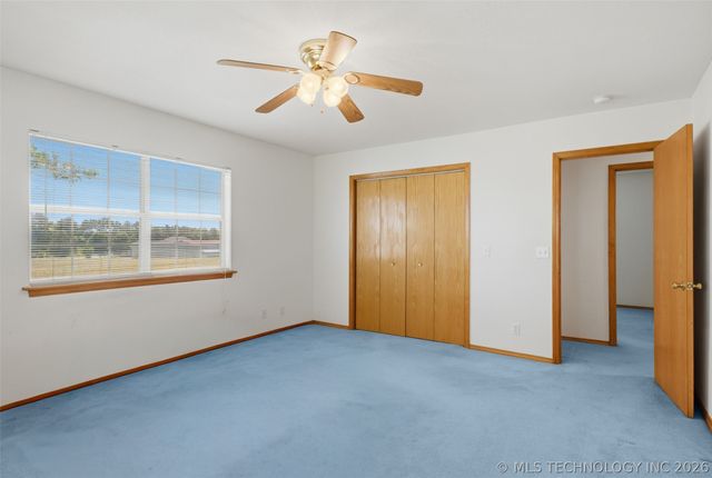16292 S 337th East Avenue, Porter, OK 74454