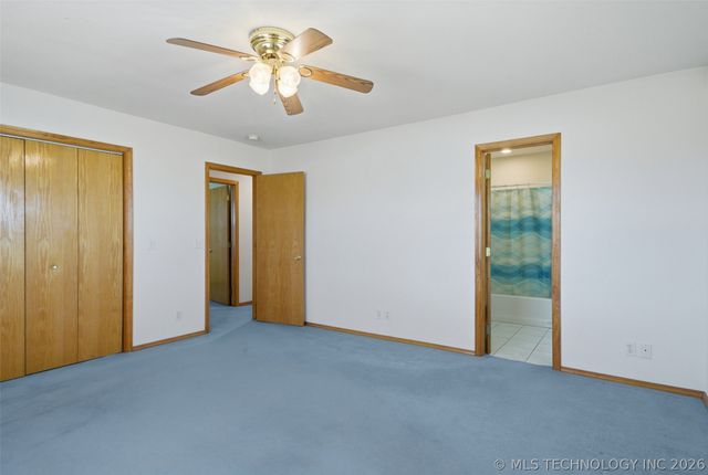 16292 S 337th East Avenue, Porter, OK 74454