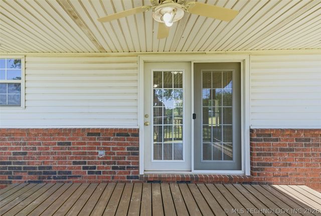 16292 S 337th East Avenue, Porter, OK 74454