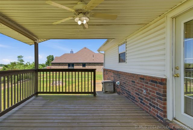 16292 S 337th East Avenue, Porter, OK 74454