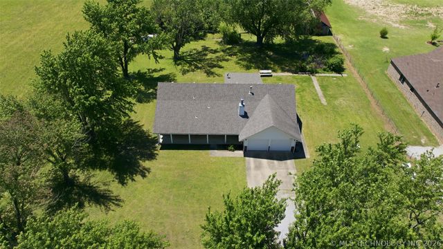 16292 S 337th East Avenue, Porter, OK 74454
