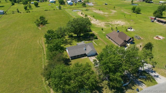 16292 S 337th East Avenue, Porter, OK 74454