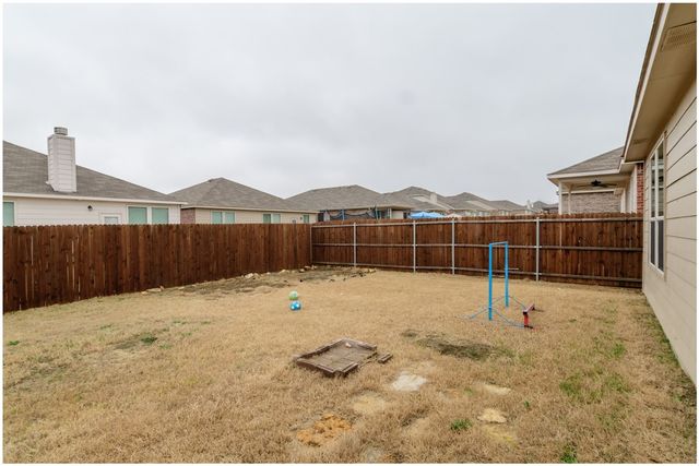 2405 Gelbray Place, Fort Worth, TX 76131