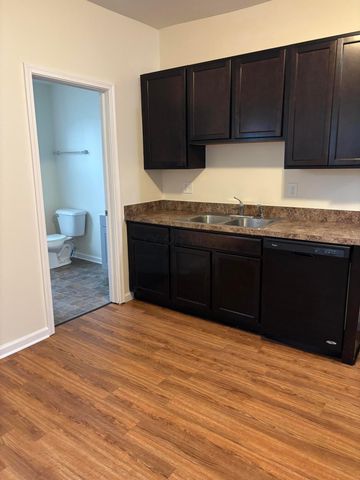 188 W Park Avenue, 186, Columbus, OH 43223