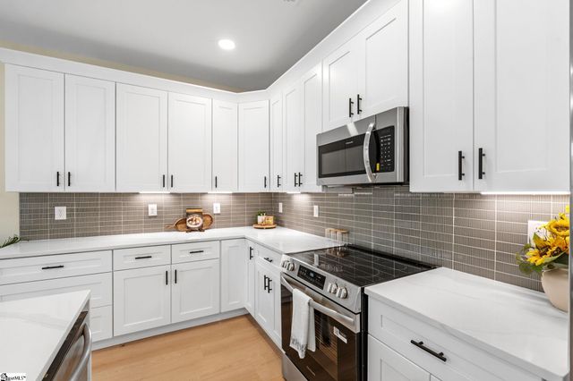 106 Cub Court, Westminster, SC 29693