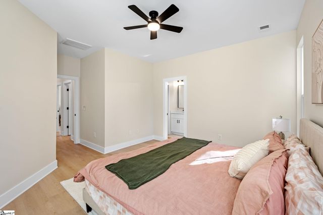 106 Cub Court, Westminster, SC 29693