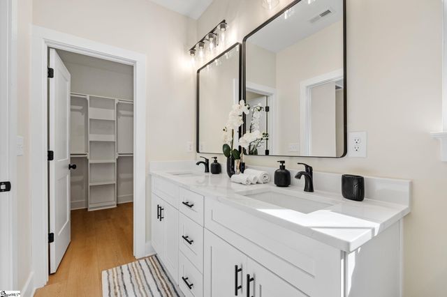 106 Cub Court, Westminster, SC 29693