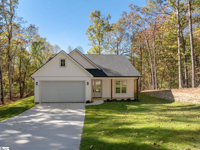 106 Cub Court, Westminster, SC 29693