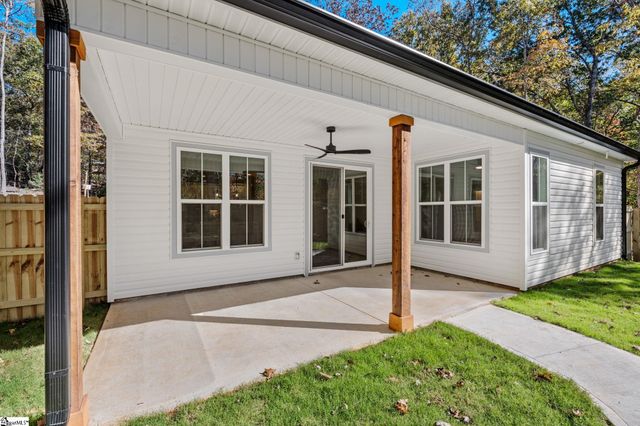 106 Cub Court, Westminster, SC 29693