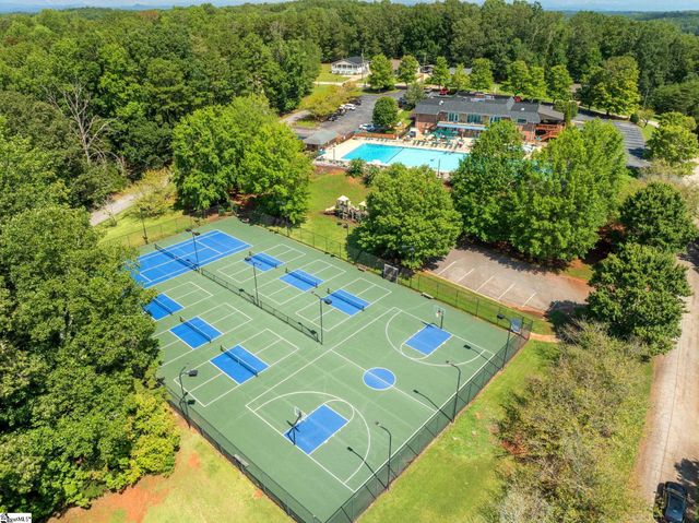 106 Cub Court, Westminster, SC 29693