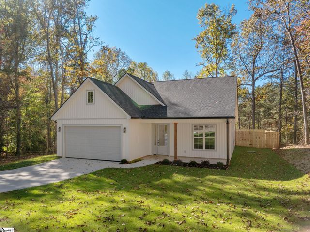 106 Cub Court, Westminster, SC 29693