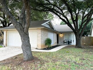 9531 BOWEN DR, San Antonio, TX 78250