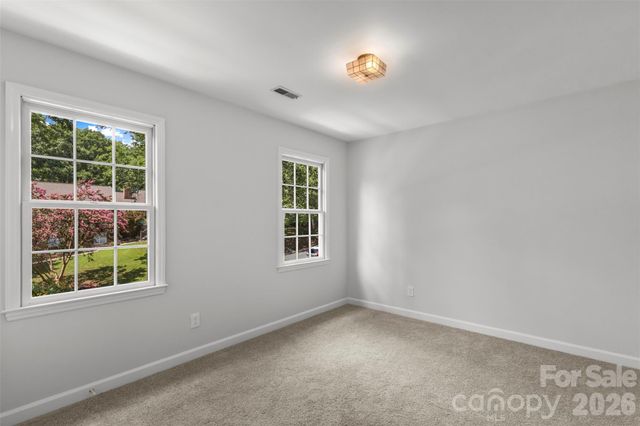 7721 Bradenton Drive, Charlotte, NC 28210