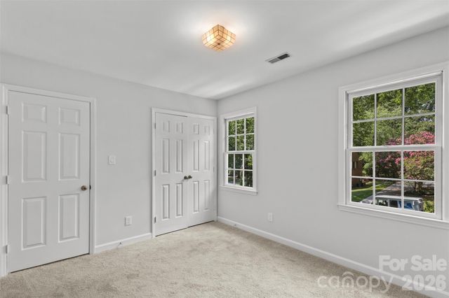 7721 Bradenton Drive, Charlotte, NC 28210