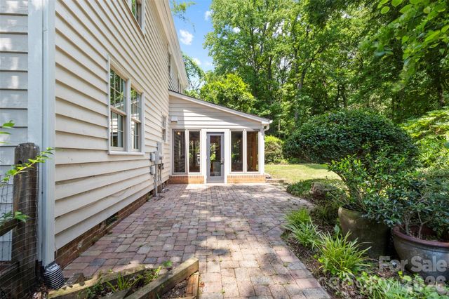 7721 Bradenton Drive, Charlotte, NC 28210