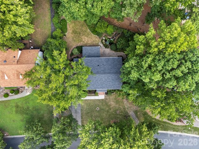 7721 Bradenton Drive, Charlotte, NC 28210
