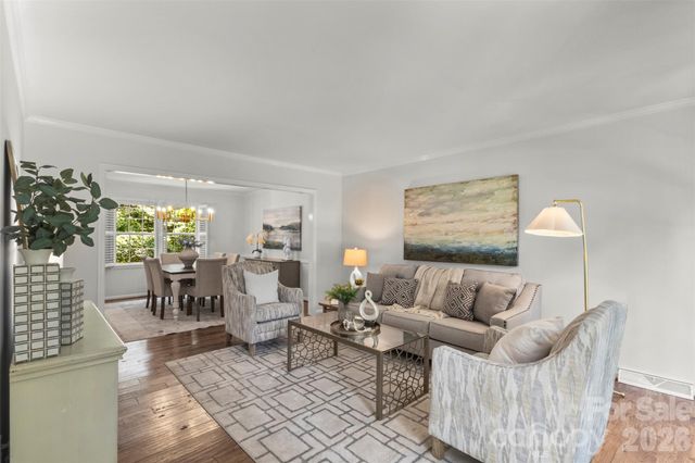 7721 Bradenton Drive, Charlotte, NC 28210