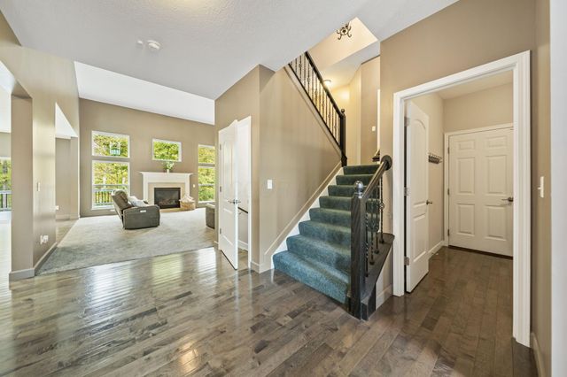 465 Hawking Drive, Galena, OH 43021