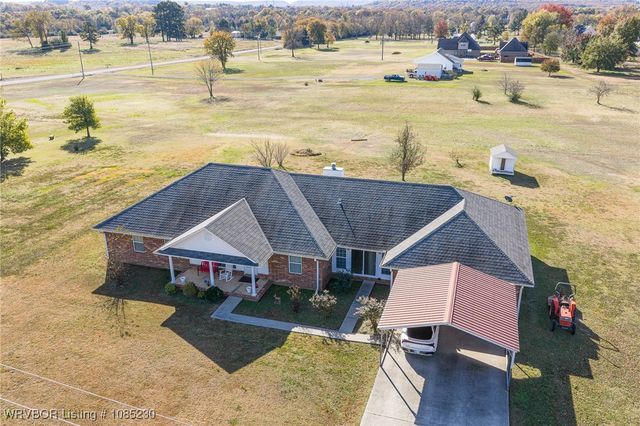 500 E Hamon Avenue, Pocola, OK 74902
