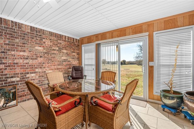 500 E Hamon Avenue, Pocola, OK 74902