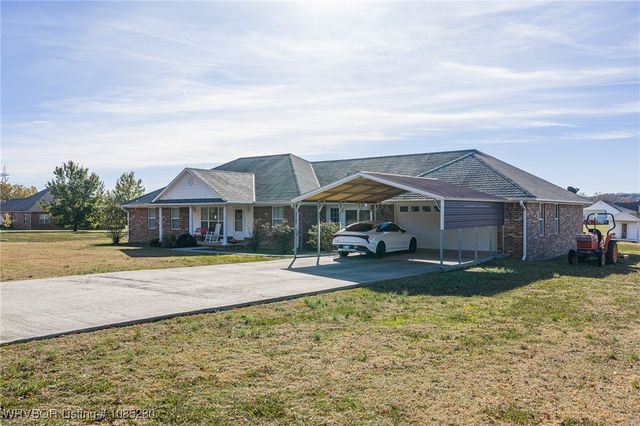 500 E Hamon Avenue, Pocola, OK 74902