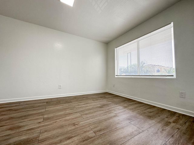 521 S FEDERAL Highway 6, Lake Worth Beach, FL 33460
