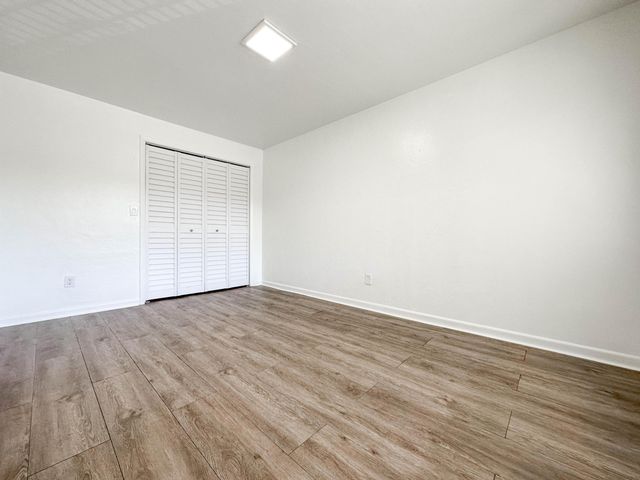 521 S FEDERAL Highway 6, Lake Worth Beach, FL 33460