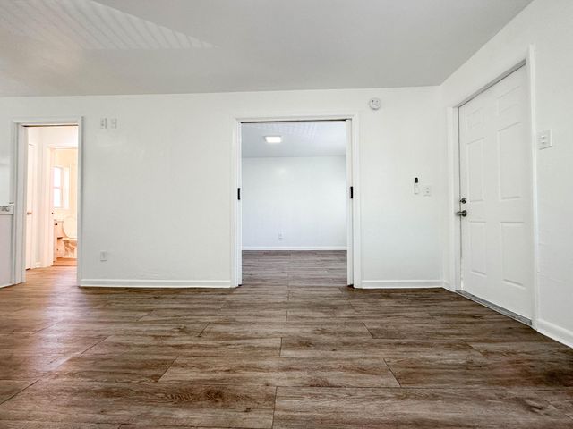 521 S FEDERAL Highway 6, Lake Worth Beach, FL 33460