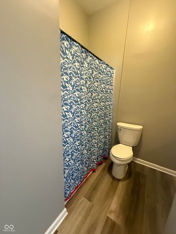 120 E Main Street, Waveland, IN 47989