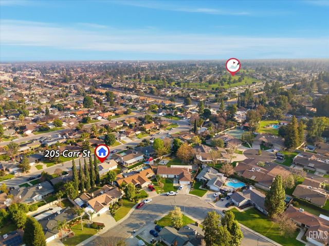 205 Carr Street, Bakersfield, CA 93309