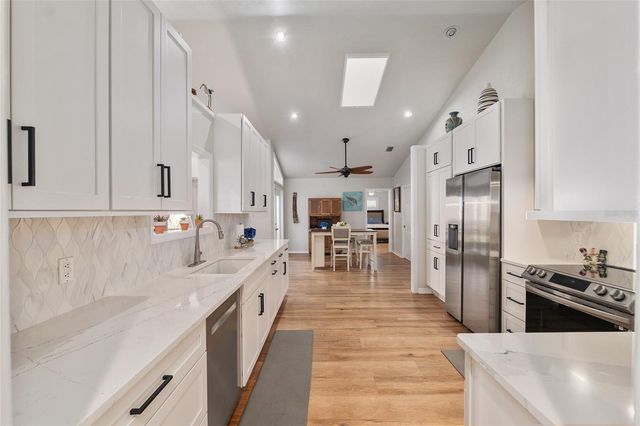 9425 SW 21ST AVENUE, Gainesville, FL 32607