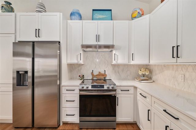 9425 SW 21ST AVENUE, Gainesville, FL 32607