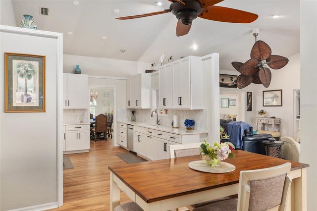 9425 SW 21ST AVENUE, Gainesville, FL 32607