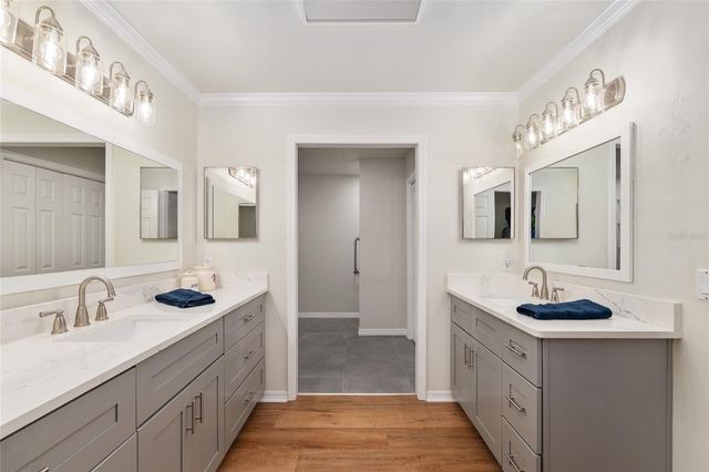 9425 SW 21ST AVENUE, Gainesville, FL 32607