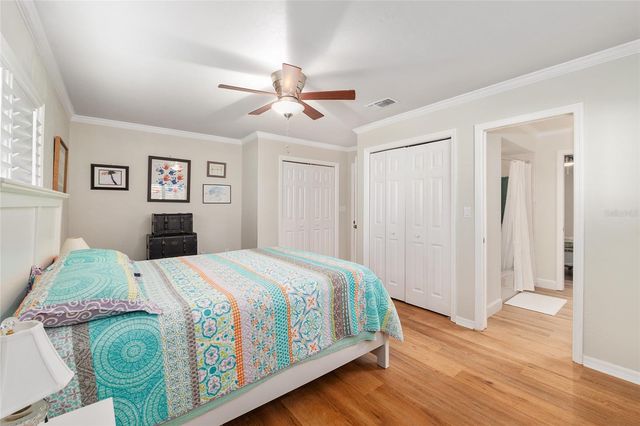 9425 SW 21ST AVENUE, Gainesville, FL 32607