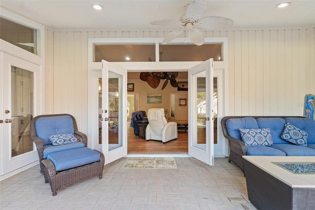 9425 SW 21ST AVENUE, Gainesville, FL 32607