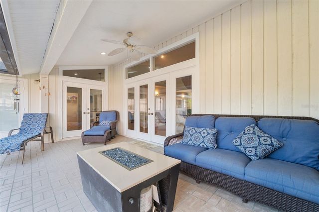 9425 SW 21ST AVENUE, Gainesville, FL 32607