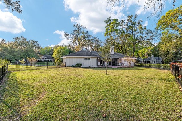 9425 SW 21ST AVENUE, Gainesville, FL 32607