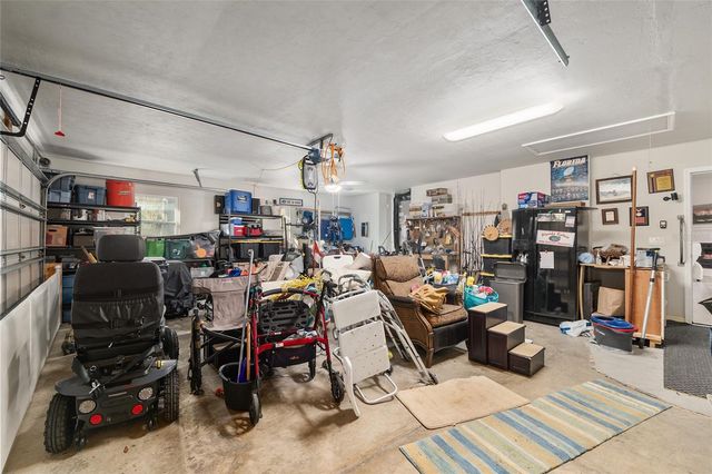 9425 SW 21ST AVENUE, Gainesville, FL 32607