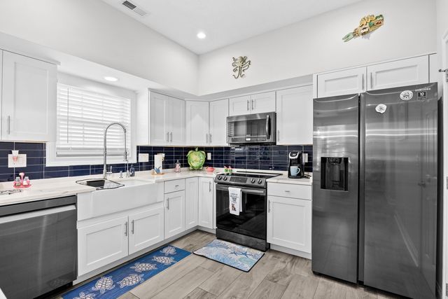 867 Cardinal Pl., North Myrtle Beach, SC 29582
