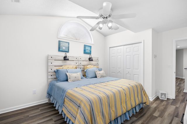 867 Cardinal Pl., North Myrtle Beach, SC 29582