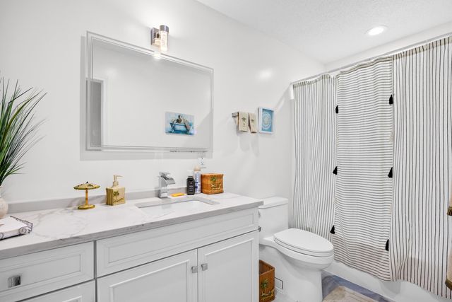 867 Cardinal Pl., North Myrtle Beach, SC 29582