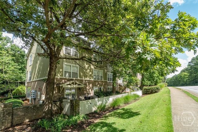 660 Barnett Shoals Road 213, Athens, GA 30605