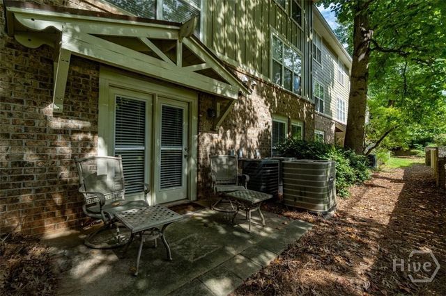 660 Barnett Shoals Road 213, Athens, GA 30605