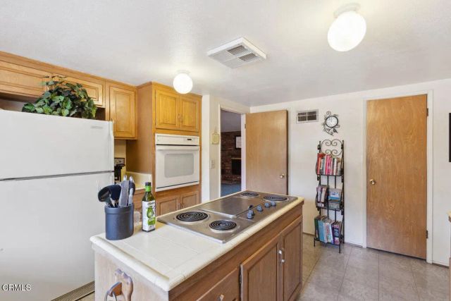1363 Sterling Drive, Thousand Oaks, CA 91360